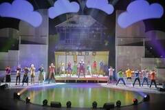 u on STAGE `SIX MENfS SHOW TIME 3`vQlv̖͗l