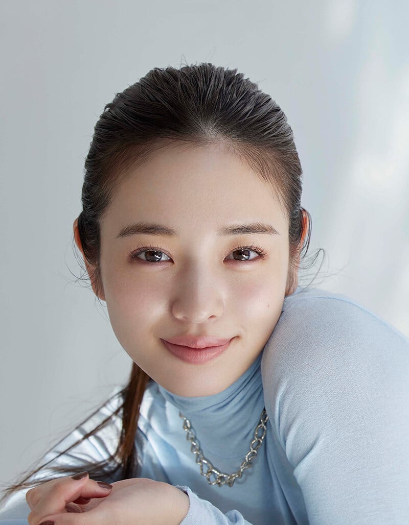 横田真悠